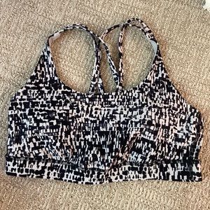 Lululemon sports bra, excellent condition